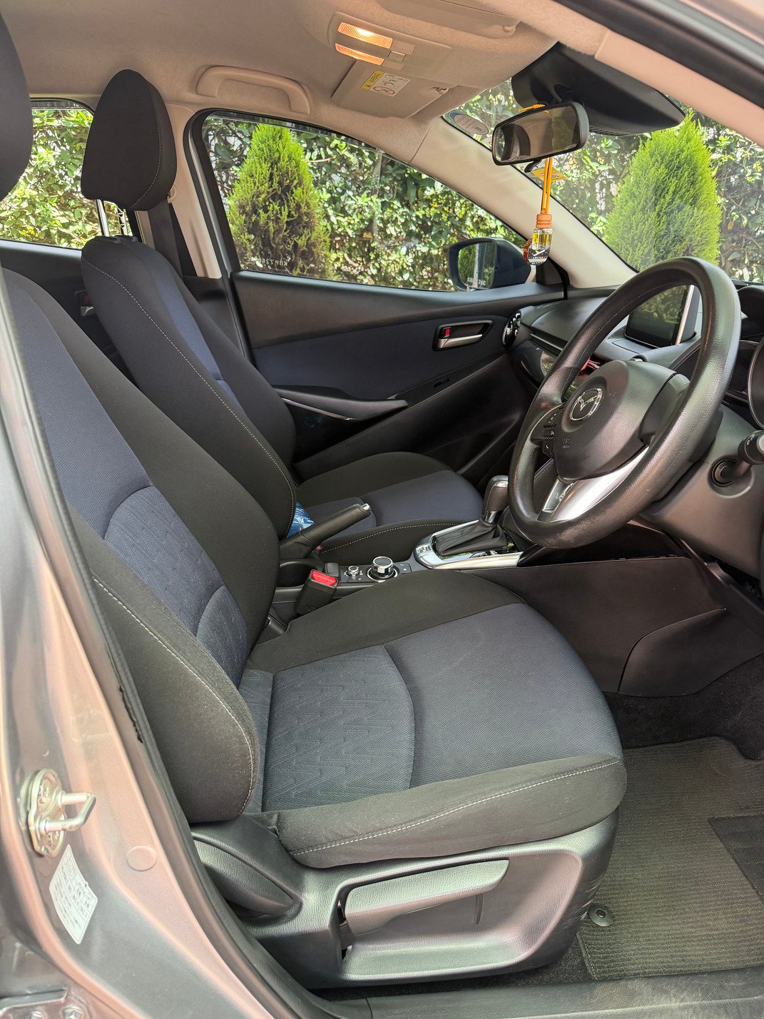 Mazda Demio 2016
