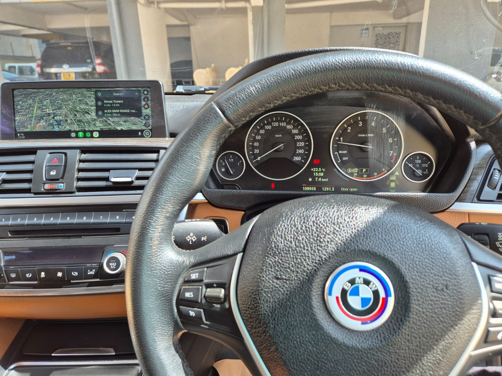 BMW 320i F30 2014