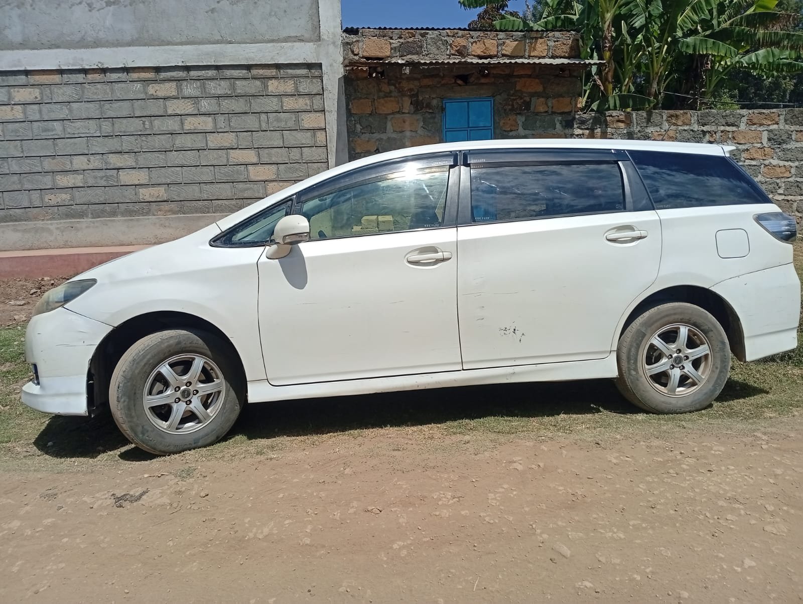 Toyota Wish Valvematic 2014