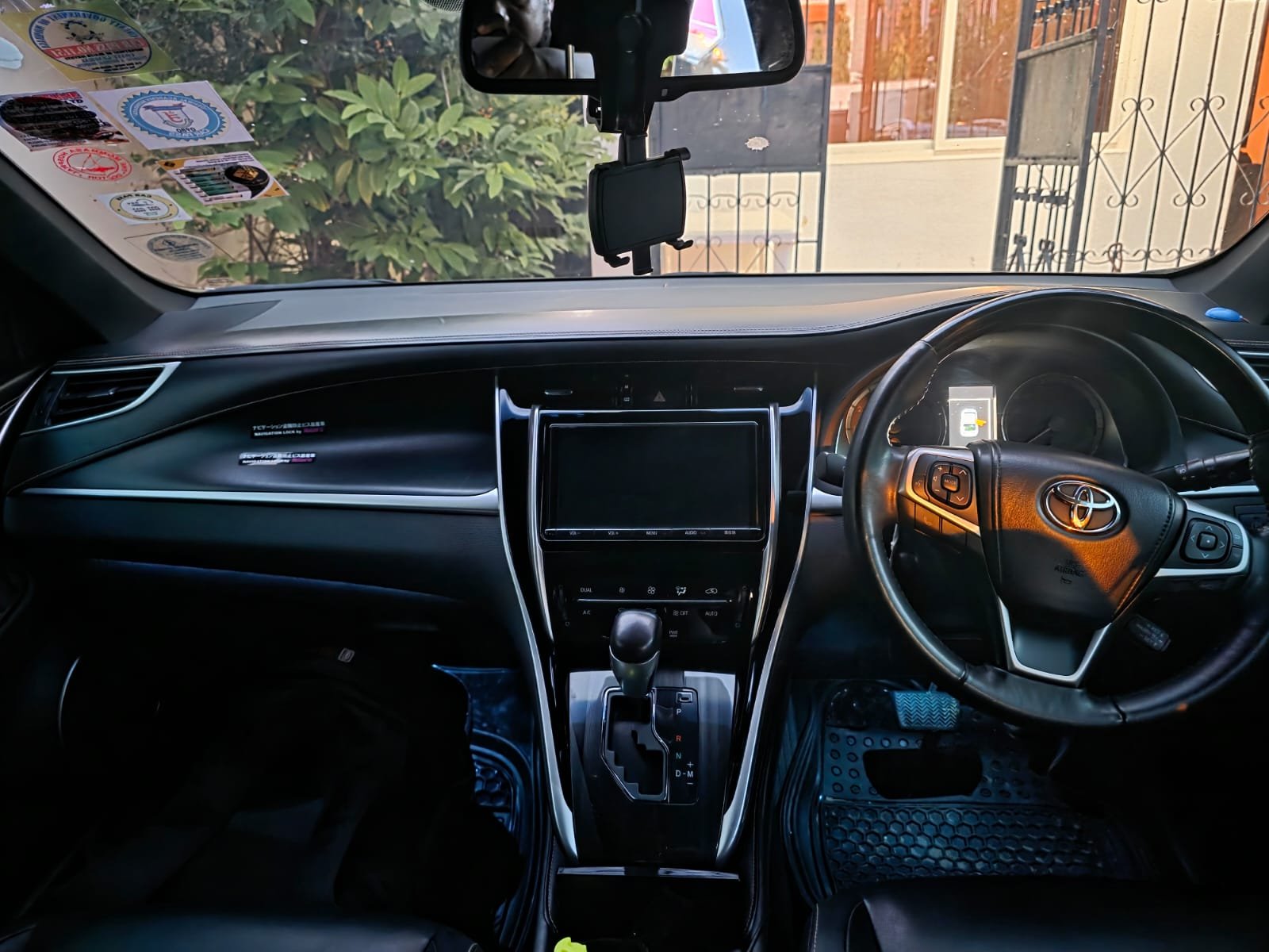 Toyota Harrier 2018