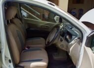 Daihatsu Mira 2011